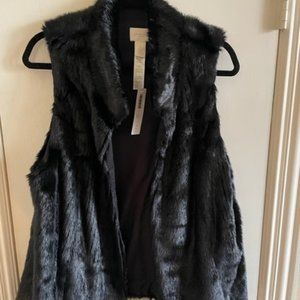 Chico's Faux Fur Vest - Black, size 2 - NWT